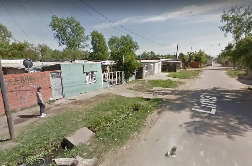 Hirieron a un joven de 27 años: entraron a su vivienda, dispararon sin mediar palabras y huyeron