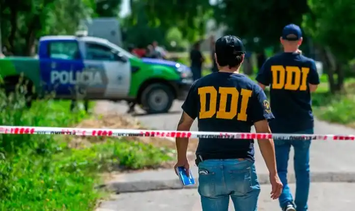 La última foto de la familia antes de ser masacrada en La Plata