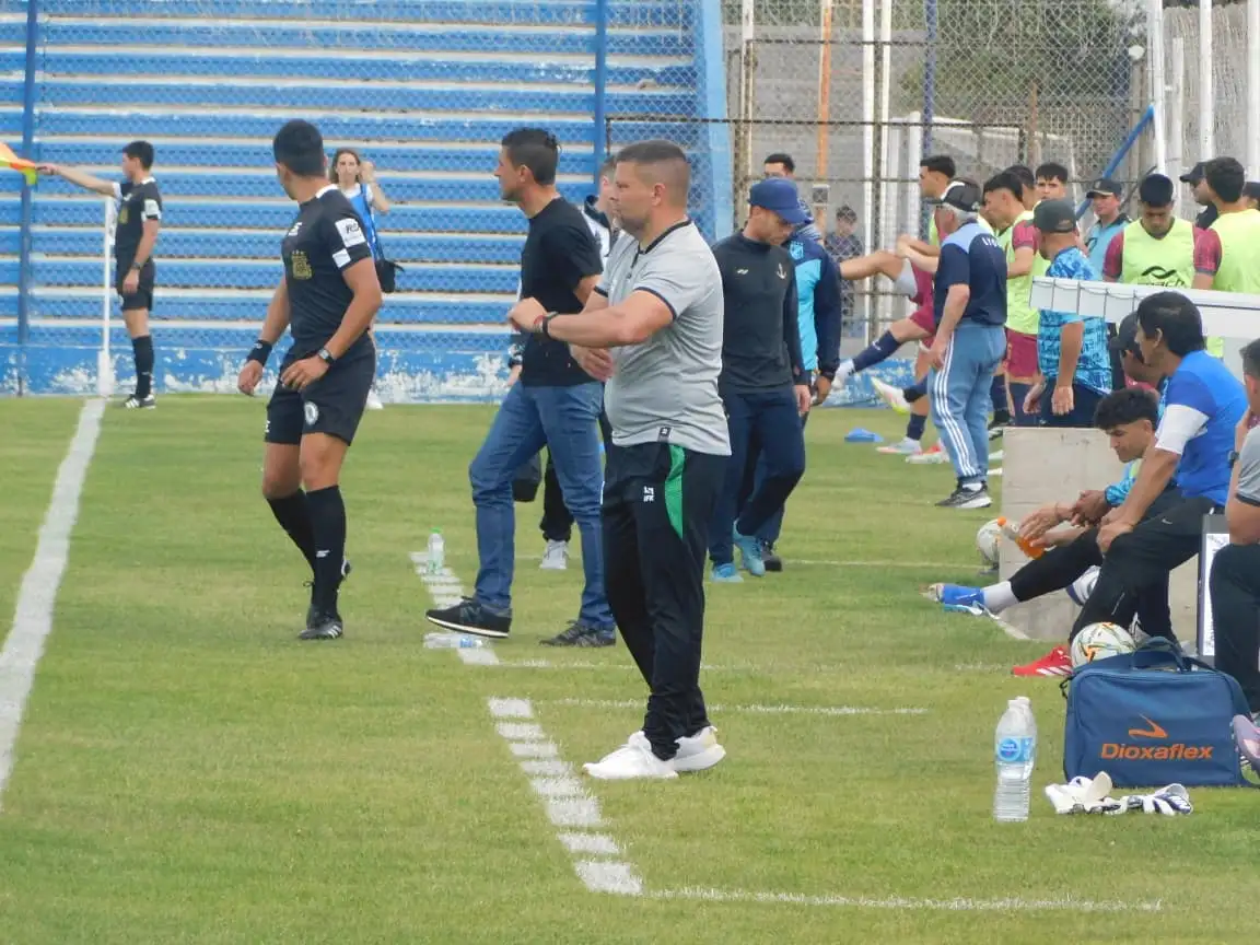 Sergio Maza.