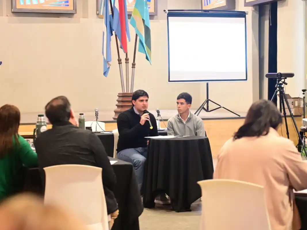 Vecinos impulsan a través de la Banca Abierta una propuesta para que el predio del ex Frigorífico se reutilice a partir de inversiones privadas del ámbito de la educación