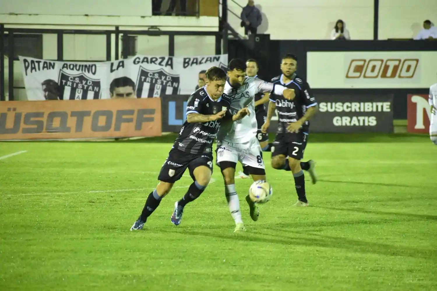 La Crema igualó sin goles en Ezeiza jugando un interesante partido ante un gran rival. Foto: Prensa AR