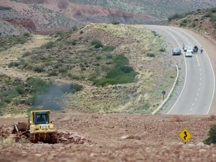 Cientos de personas aisladas tras los aludes en Mendoza