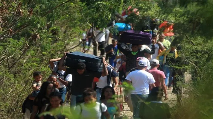 «ESTAMOS CANSADOS»: habitantes de la frontera ya no soportan flujo de migrantes venezolanos