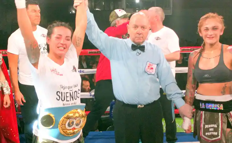 No hay fecha para la revancha y Jorgelina Guanini podría perder el cinturón de campeona