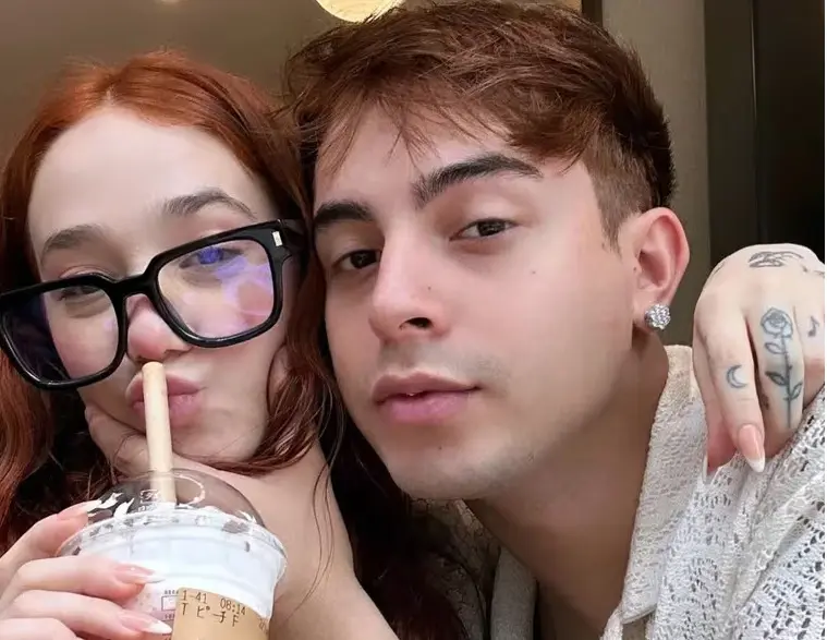 En Japón. Angela Torres y Rusherking