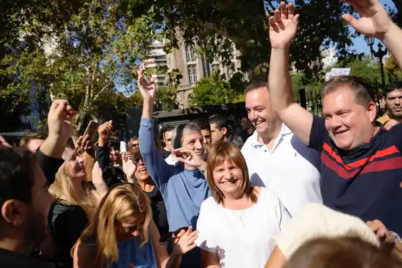 Patricia Bullrich rompe formalmente con el PRO y se afilia a La Libertad Avanza