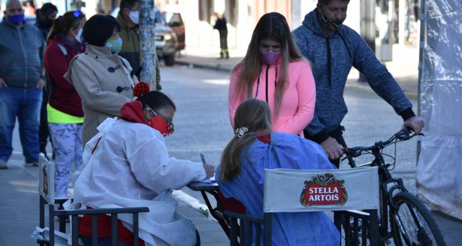 Test de anticuerpos en el centro: informan resultados a los sampedrinos a los que les extrajeron sangre