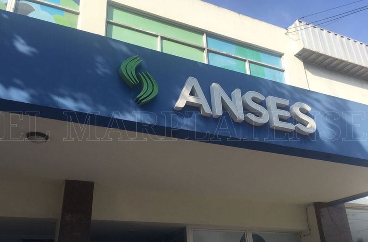 Procesaron a un ex empleado de Anses que extorsionaba a jubilados