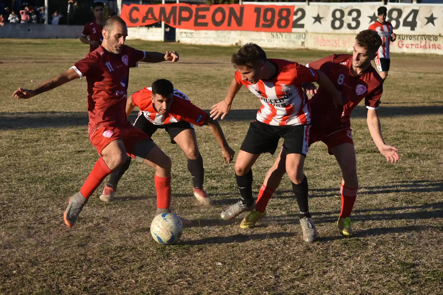 Paraná y Mitre no hicieron goles y Sportivo, en una apasionante definición, se coronó campeón del Apertura para Primera A