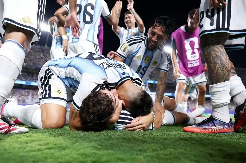 Argentina volvió a sufrir, pero venció a Suiza en el suplementario y jugará las semifinales del Mundial ante Inglaterra