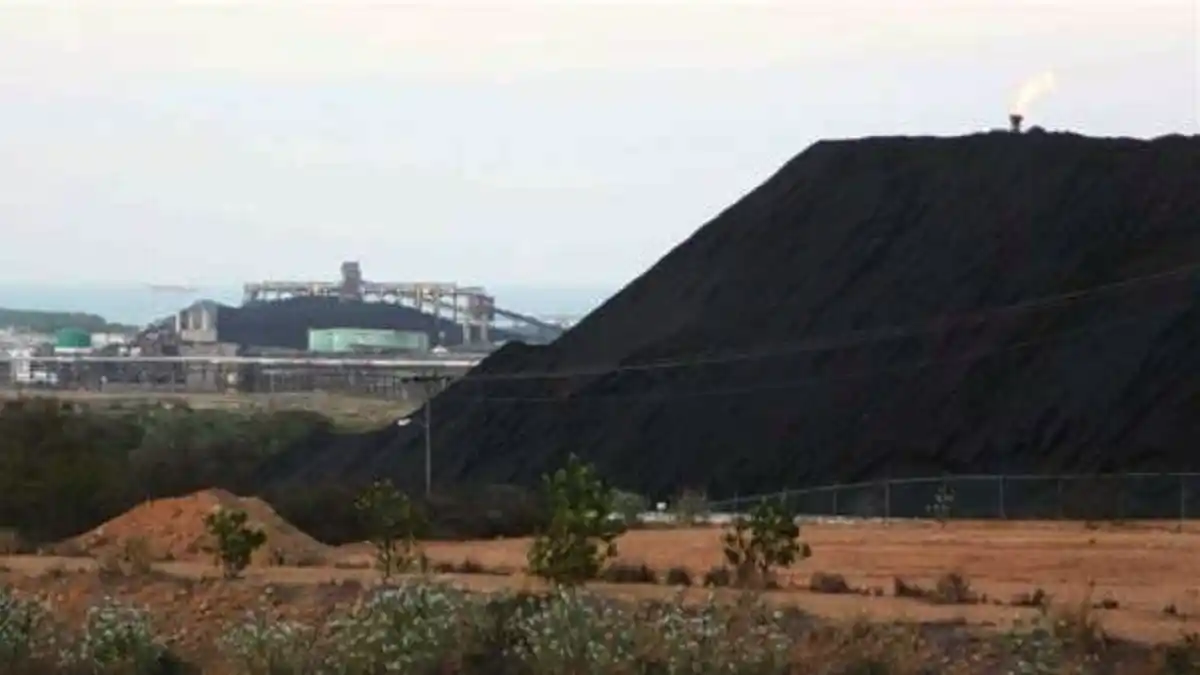 PDVSA BUSCA EFECTIVO: ahora exporta carbón de coque a la India