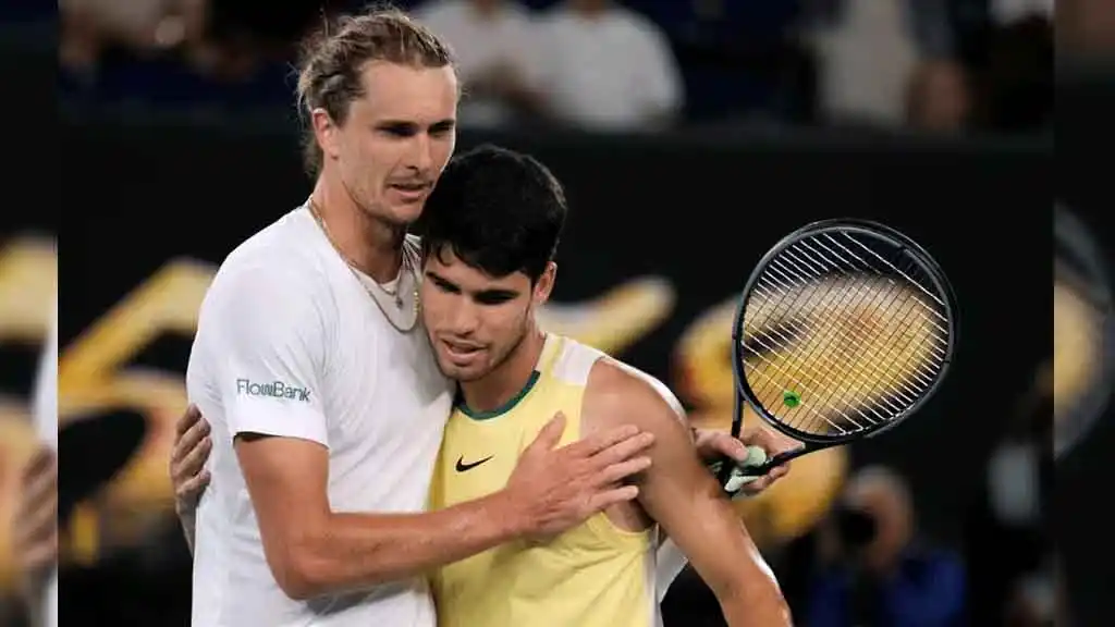 Zverev eliminó a Alcaraz al vencer por primera vez a un Top 5 del ranking mundial en un Grand Slam