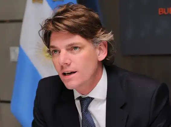 Nicolás Scioli: "Los jóvenes deben ser protagonistas para definir una agenda del futuro"