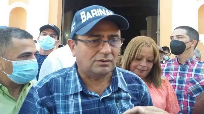 Gobernador de Barinas rechaza acción arbitraria tras detención del presidente de FENATEV