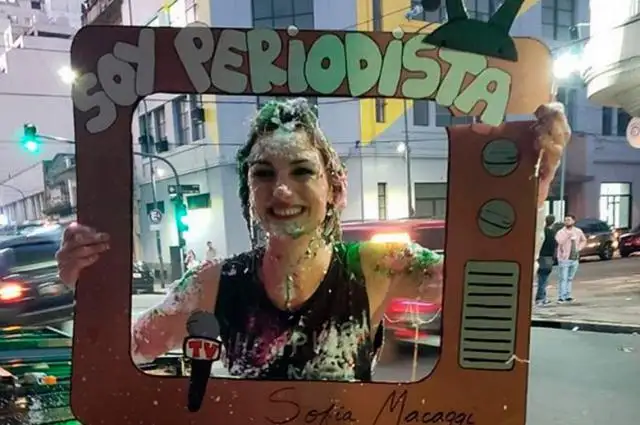 ¡Felicitaciones! Sofía Macaggi se recibió de periodista
