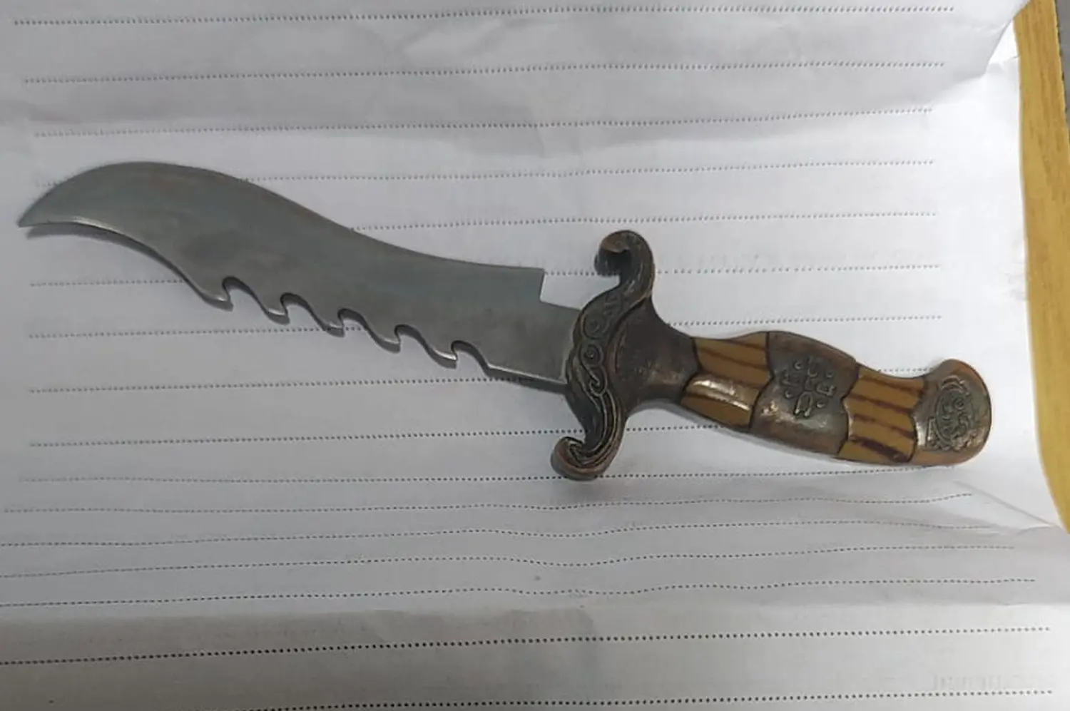Un menor sufrió una grave herida con un arma blanca en una pelea y fue trasladado al hospital de Rafaela