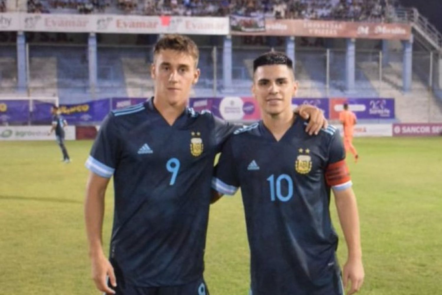 Albertengo y Luna con el Seleccionado Sub 20.(Prensa AR)