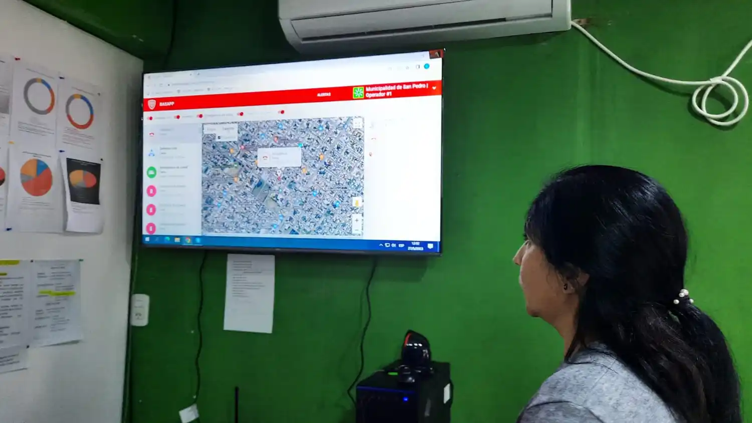 Adriana Macchi fue desplazada por motivos que nada tienen que ver con su desempeño laboral.