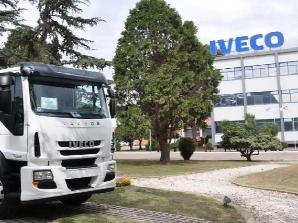 Iveco suspendió la producción de camiones por 5 meses