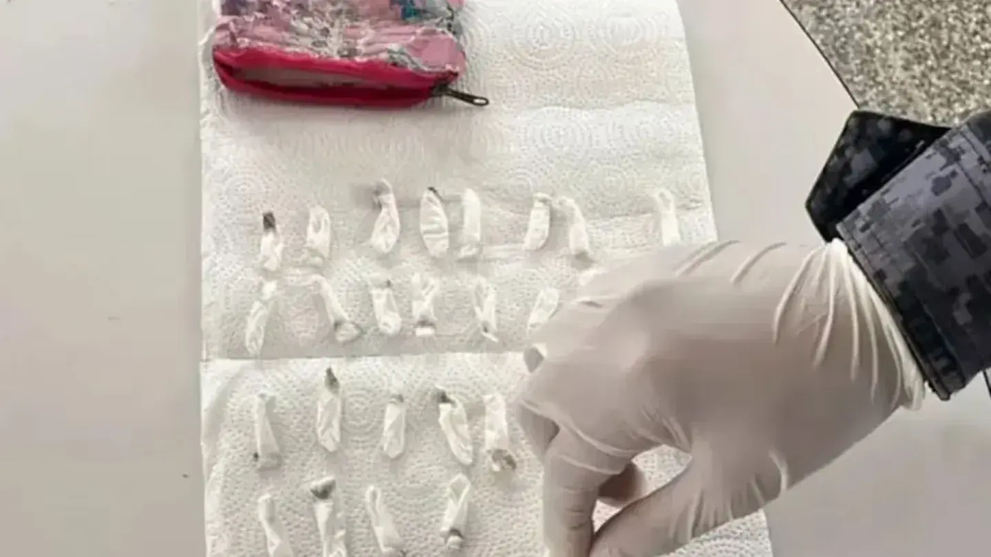 Un niño de dos años encontró un monedero con 71 envoltorios de cocaína en un centro infantil de Córdoba