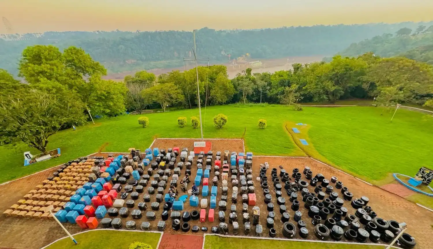 Cargamento decomisado por personal de Prefectura.