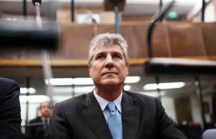 Le reducen diez meses la pena a Boudou por “estímulo educativo”