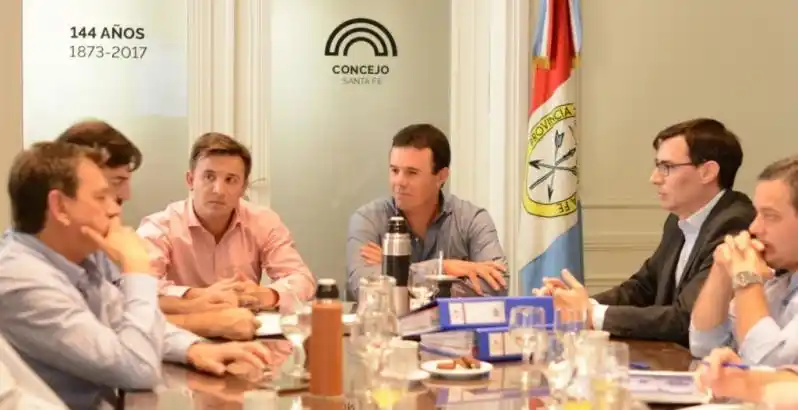 Concejo Municipal: Enerfe informó sobre el gasoducto de la costa