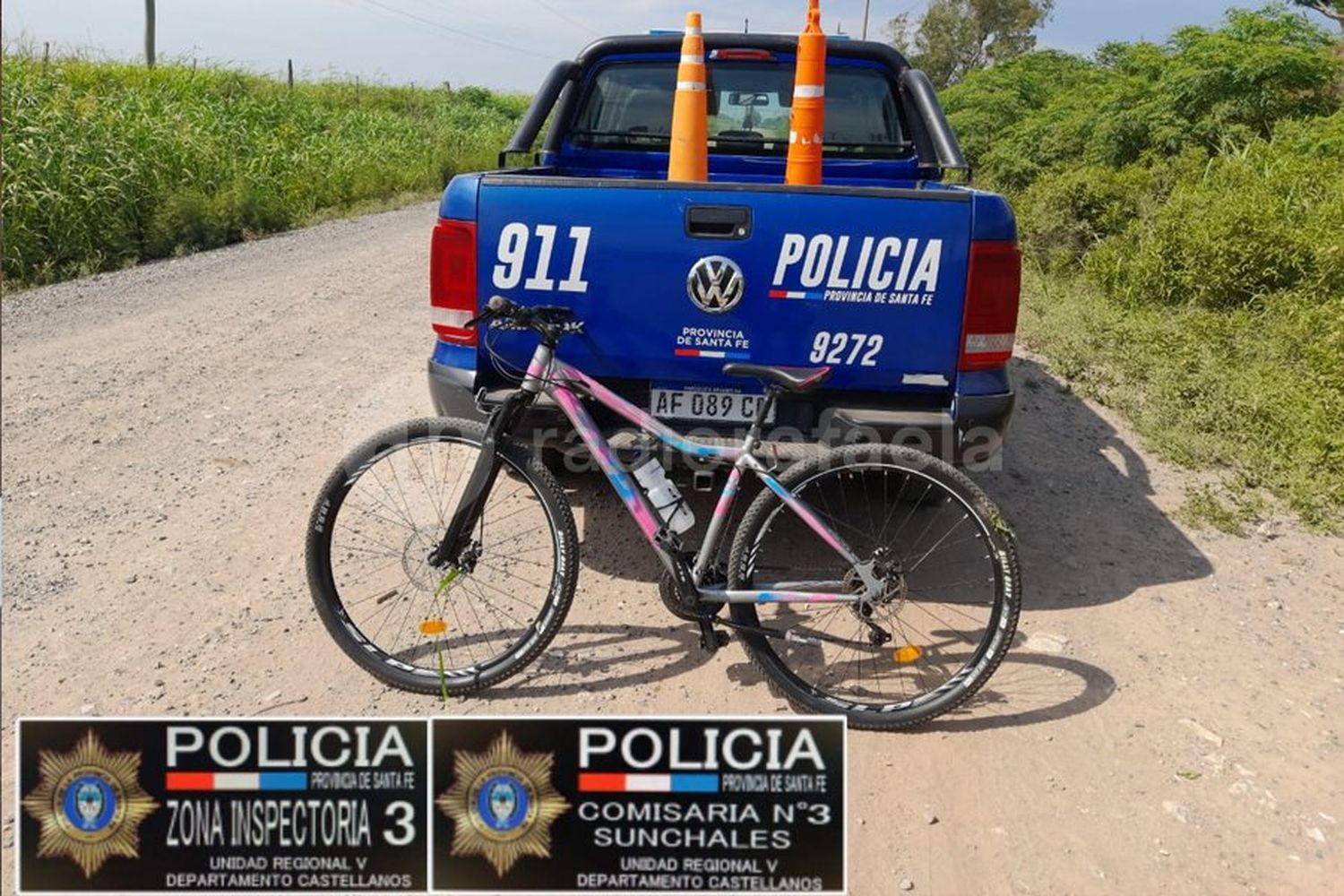 Le robaron la bicicleta y la descartaron en un camino rural