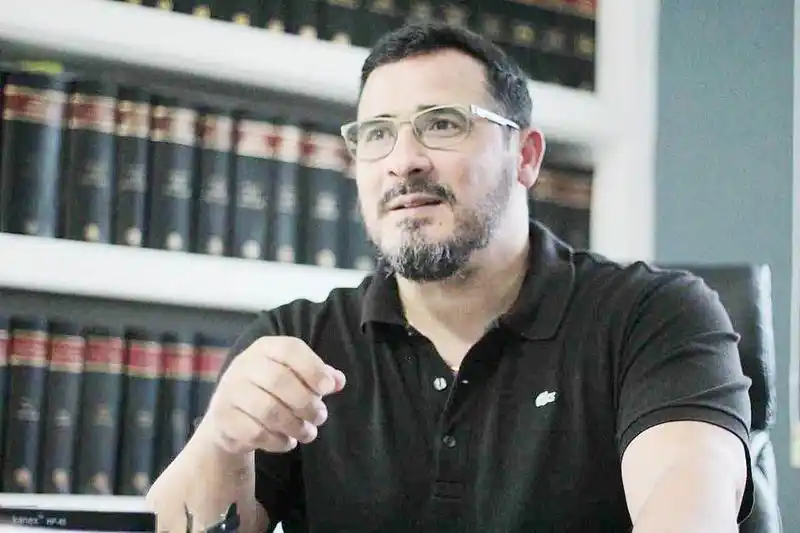 Majda: “Nuestra desavenencia con la conducción
actual del radicalismo ocurre hace años”