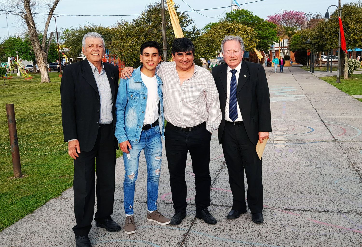 Vicente Cúneo, Celestino Mena, Hugo Mena y Roberto Romani.