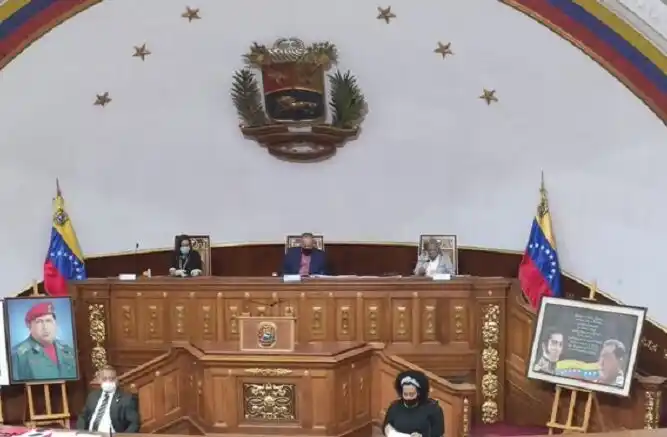 ANC aprobó anulación de decreto que obligaba a los partidos a renovarse