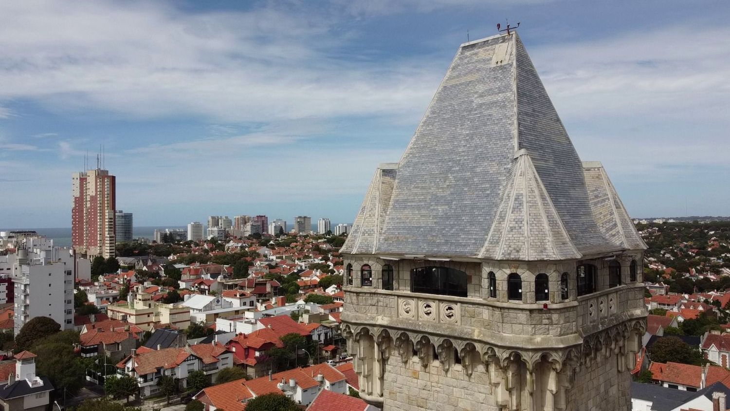 Temporada 2025: la Torre Tanque propone visitas guiadas y recorridos por la tarde