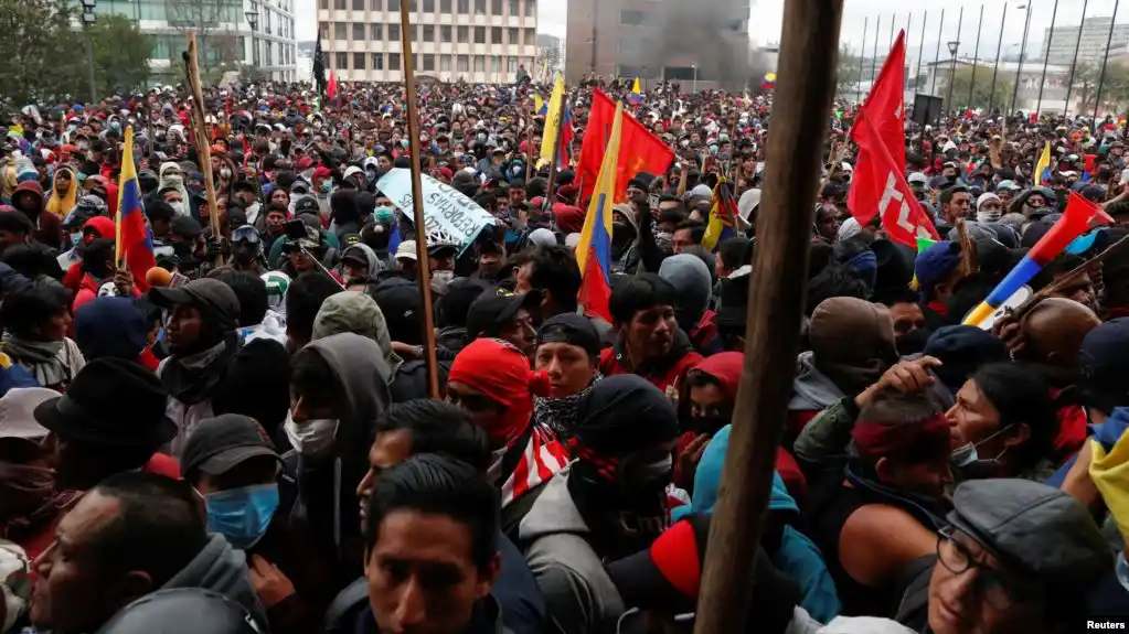 Ecuador recibe apoyo de siete países, acepta ayuda de ONU para apaciguar protestas