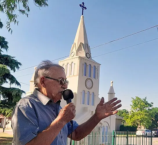 Inauguraron una réplica de la parroquia de Lobería