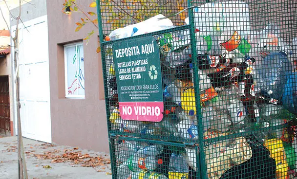 “En esta época del año el acopio de botellas siempre baja”