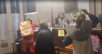 Tensión en el Concejo Deliberante por manifestación contra la nueva ordenanza de aplicación de agroquímicos