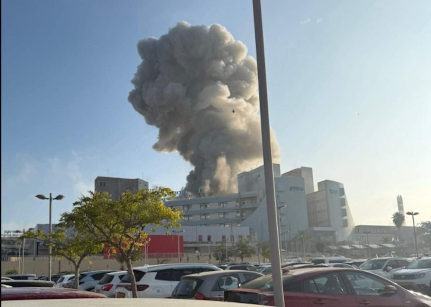 Explosión del centro médico Soroka, ubicado en la región de Beersheva, sur de Israel.