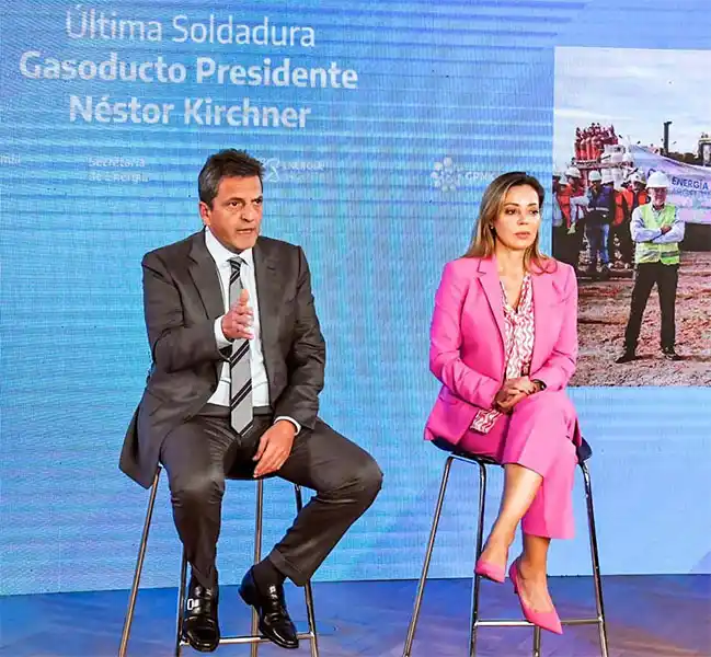 Royon: «Hoy comienza el llenado del gasoducto Néstor Kirchner, la obra de ingeniería más importante de últimos tiempos y el hito de la gestión Massa