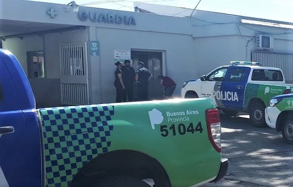 Riña entre adolescentes: le cortaron el cuello y le provocaron una herida de 12 centímetros