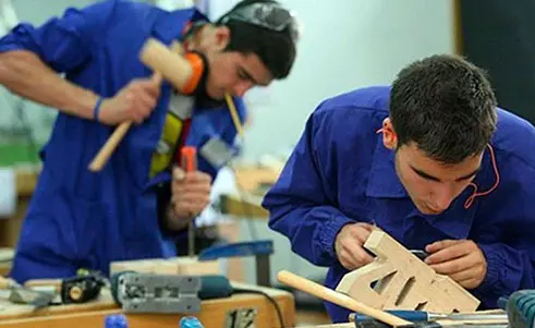 El desafío del primer empleo