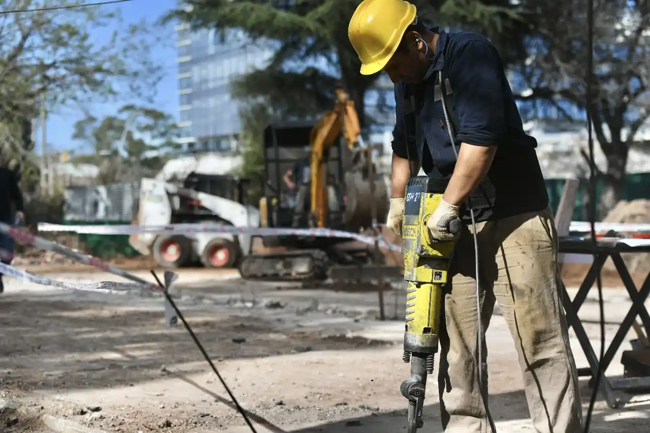 Comenzó el plan de renovaciones y mejoras integrales en el Centro Recreativo de Adultos Mayores Activos
