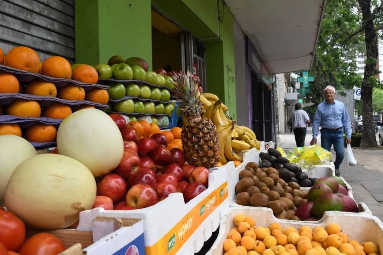 Acuerdo Santa Fe: más frutas y verduras locales