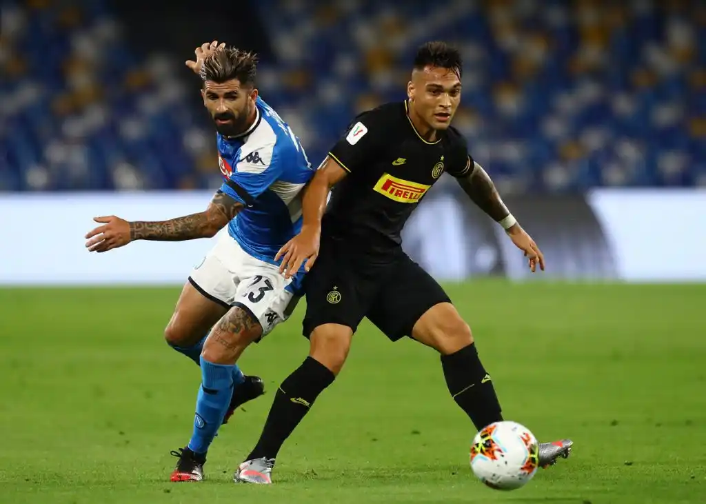 Nápoli avanzó a la final de la Copa Italia