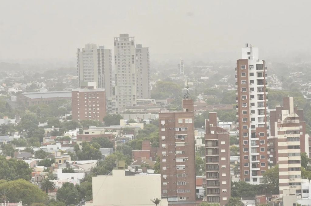 Sábado con tiempo inestable y probabilidad de precipitaciones en Santa Fe