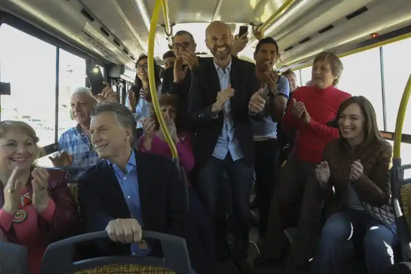 Macri inauguró el metrobús de Tres de Febrero