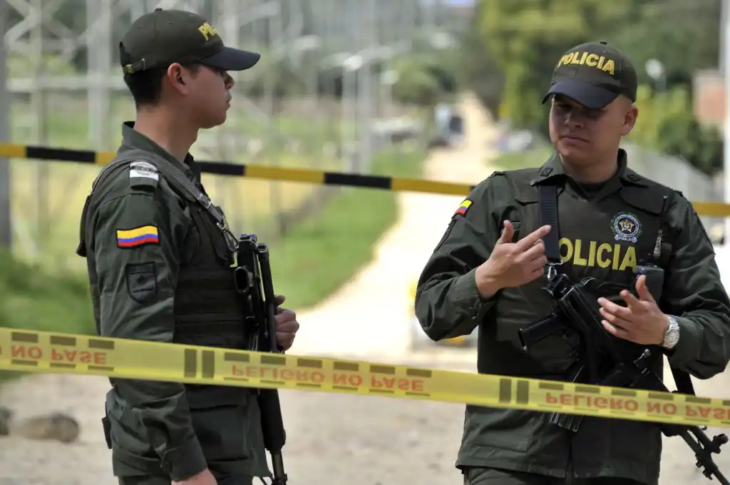 Colombia: una adolescente mató a otra de una puñalada en el cuello