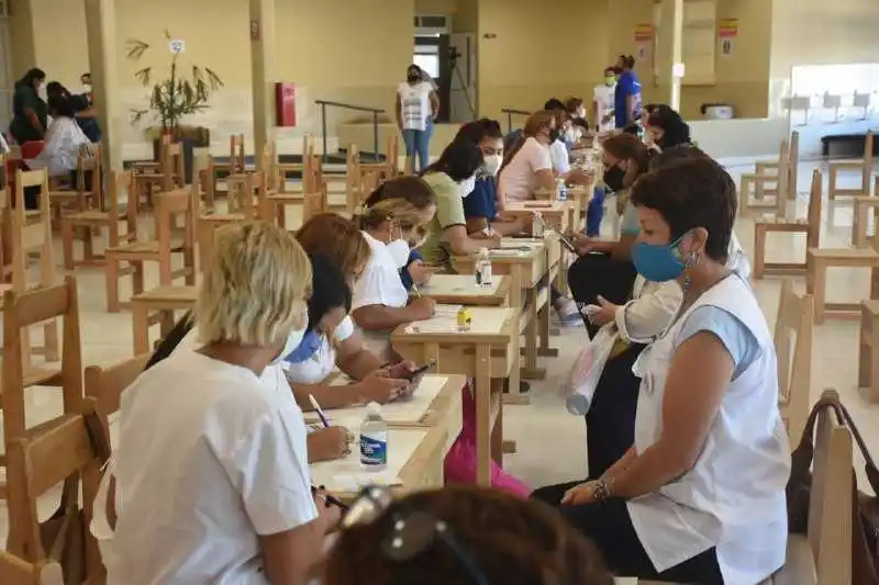 Docentes de Clorinda recibirán hoy la segunda dosis de vacuna contra la covid-19