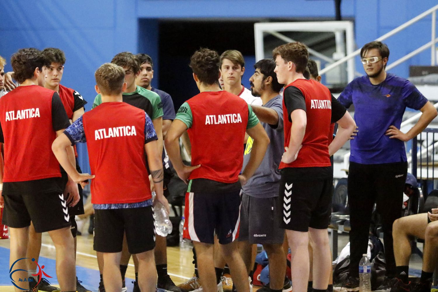 Tandilenses seleccionados para los juveniles de Asabal