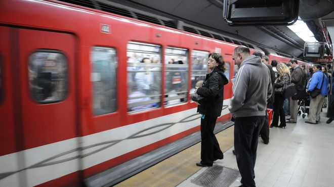 Levantaron el paro en la línea B de subtes