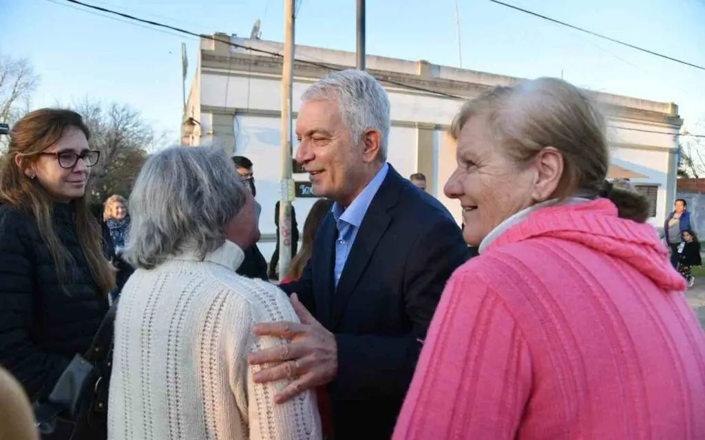 La Plata: Alak inauguró una obra histórica en Correas y anunció la inminente licitación de su primera escuela secundaria